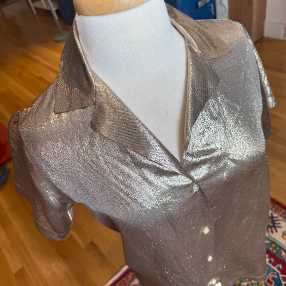 Cilur Lapeled Metallic Shirt In Gold Maje Short Sleeve button down - Picture 3 of 4